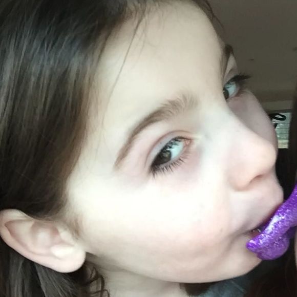 Meet your Posher, Laci - Picture 1 of 1